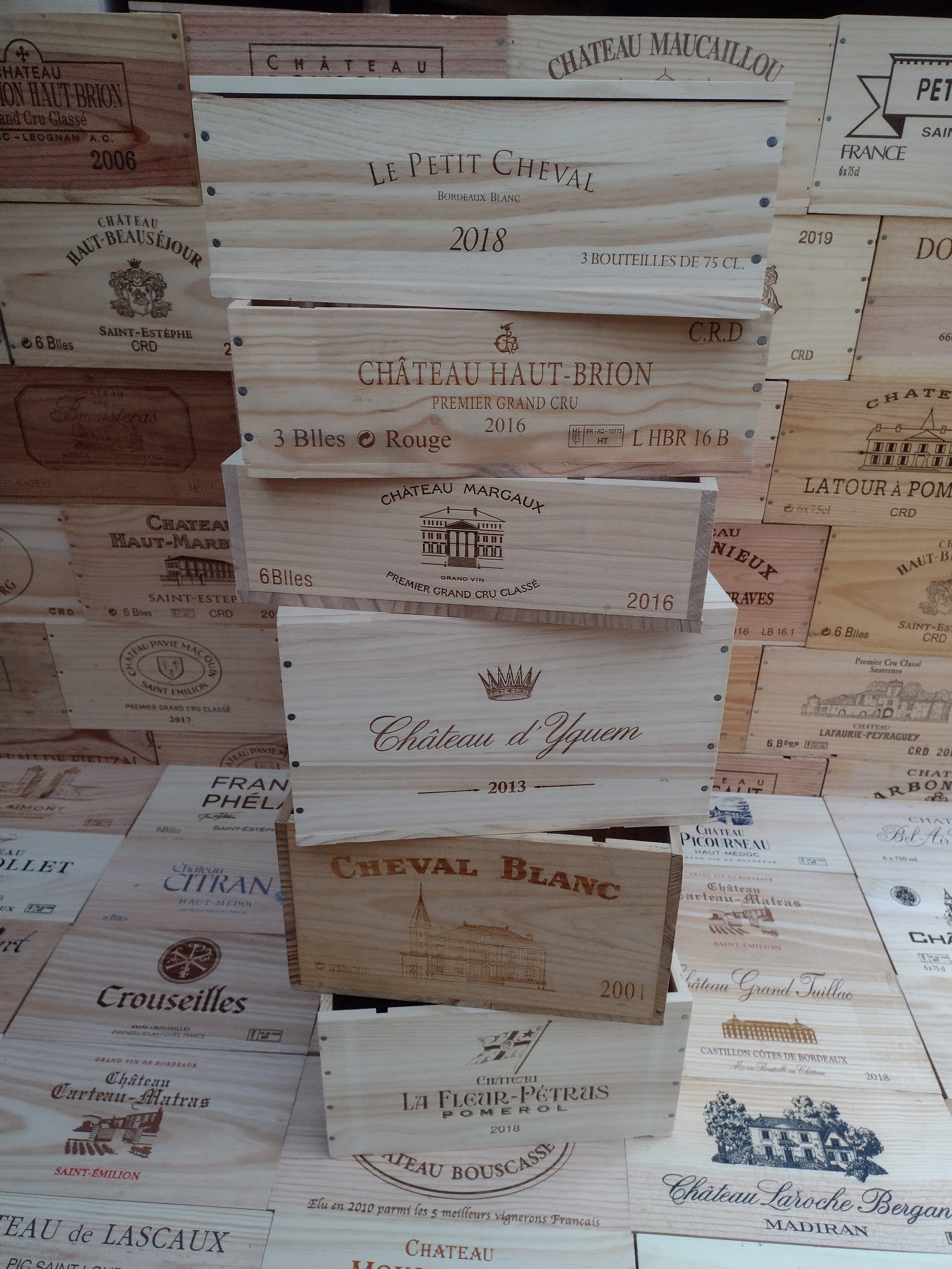 Wooden Wine Boxes The UKs premier wine crate supplier.