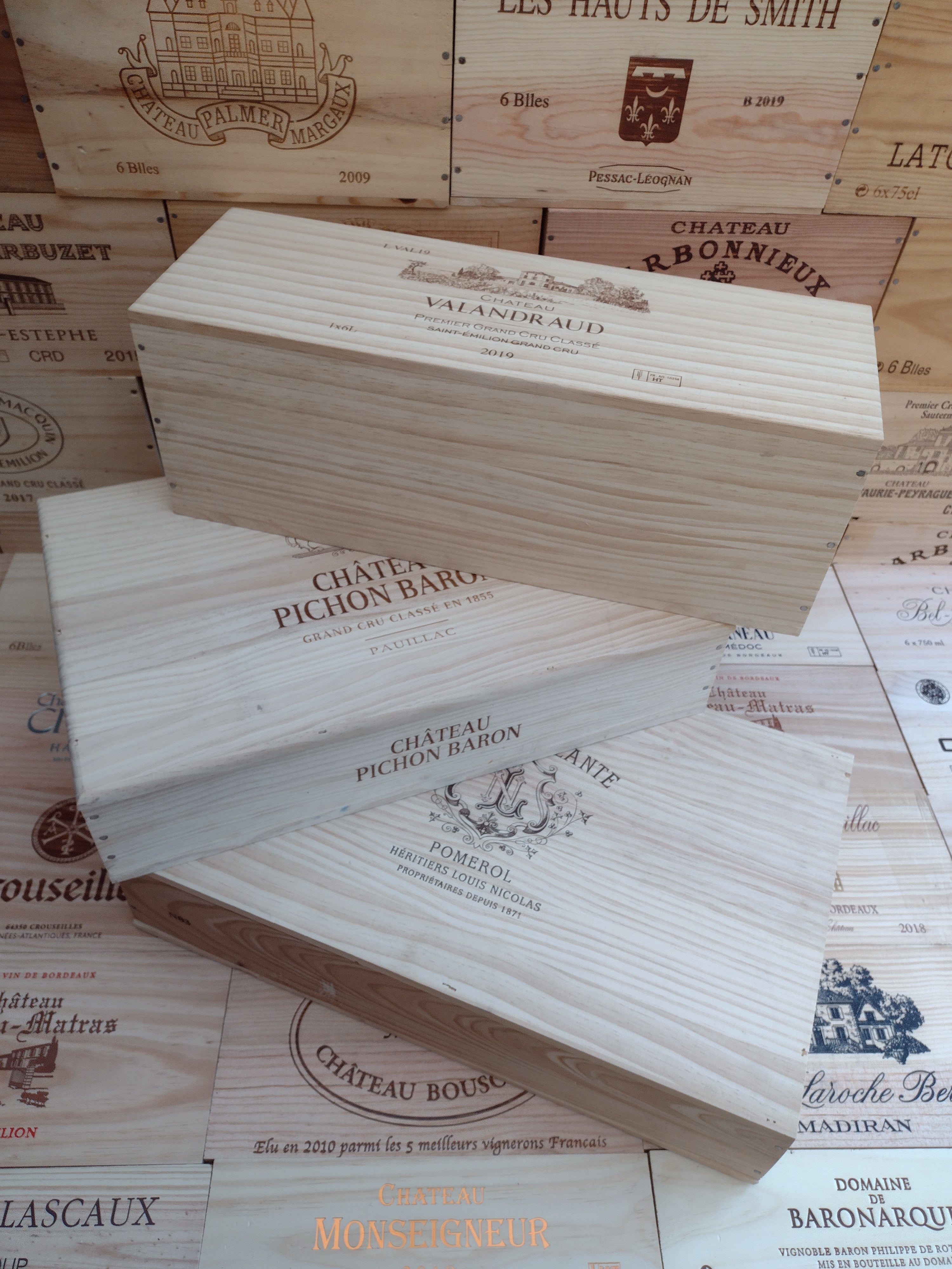 Wooden Wine Boxes - The UKs premier wine crate supplier.