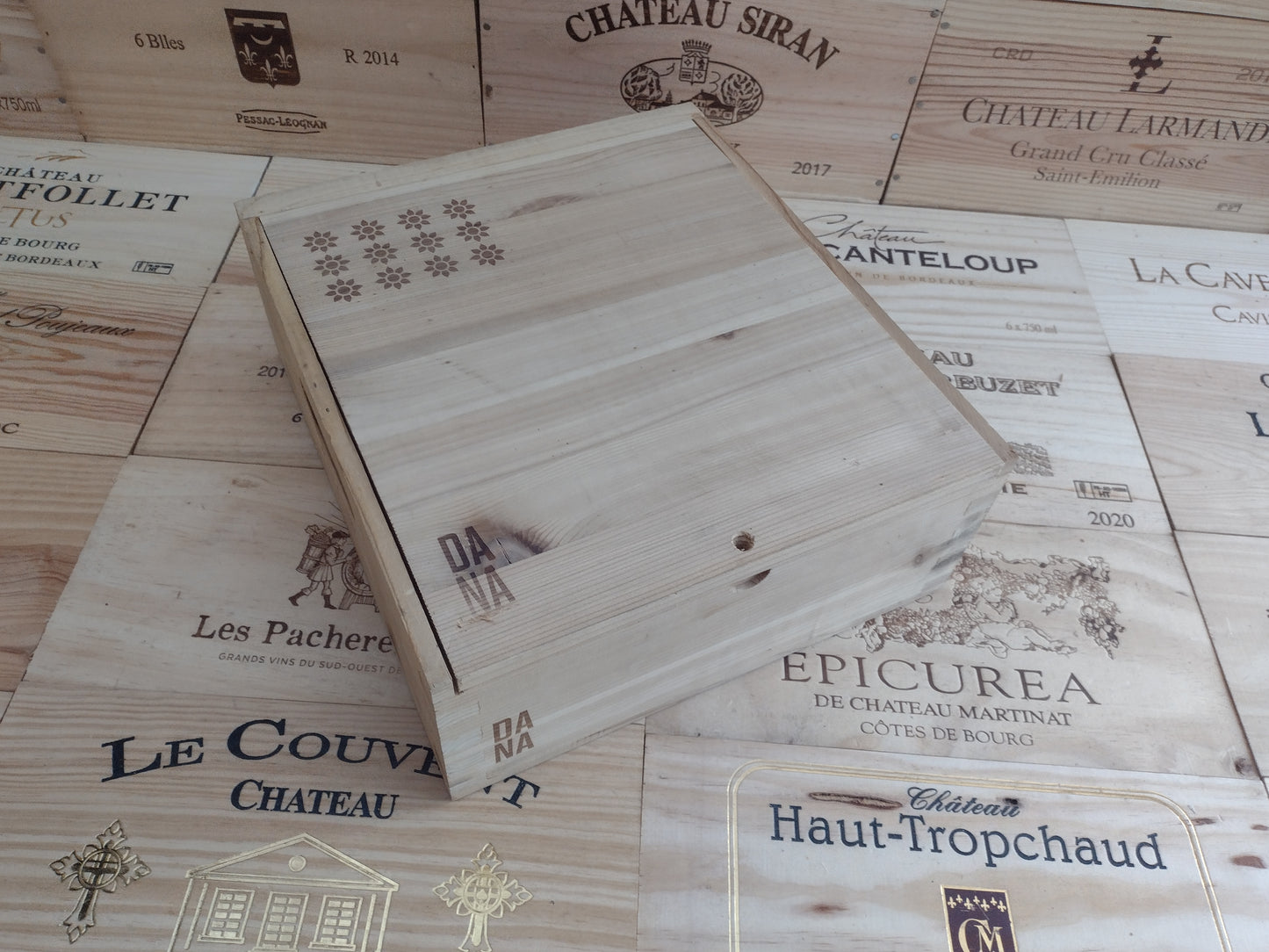 Dana Estates, California - 3 Bottle Box