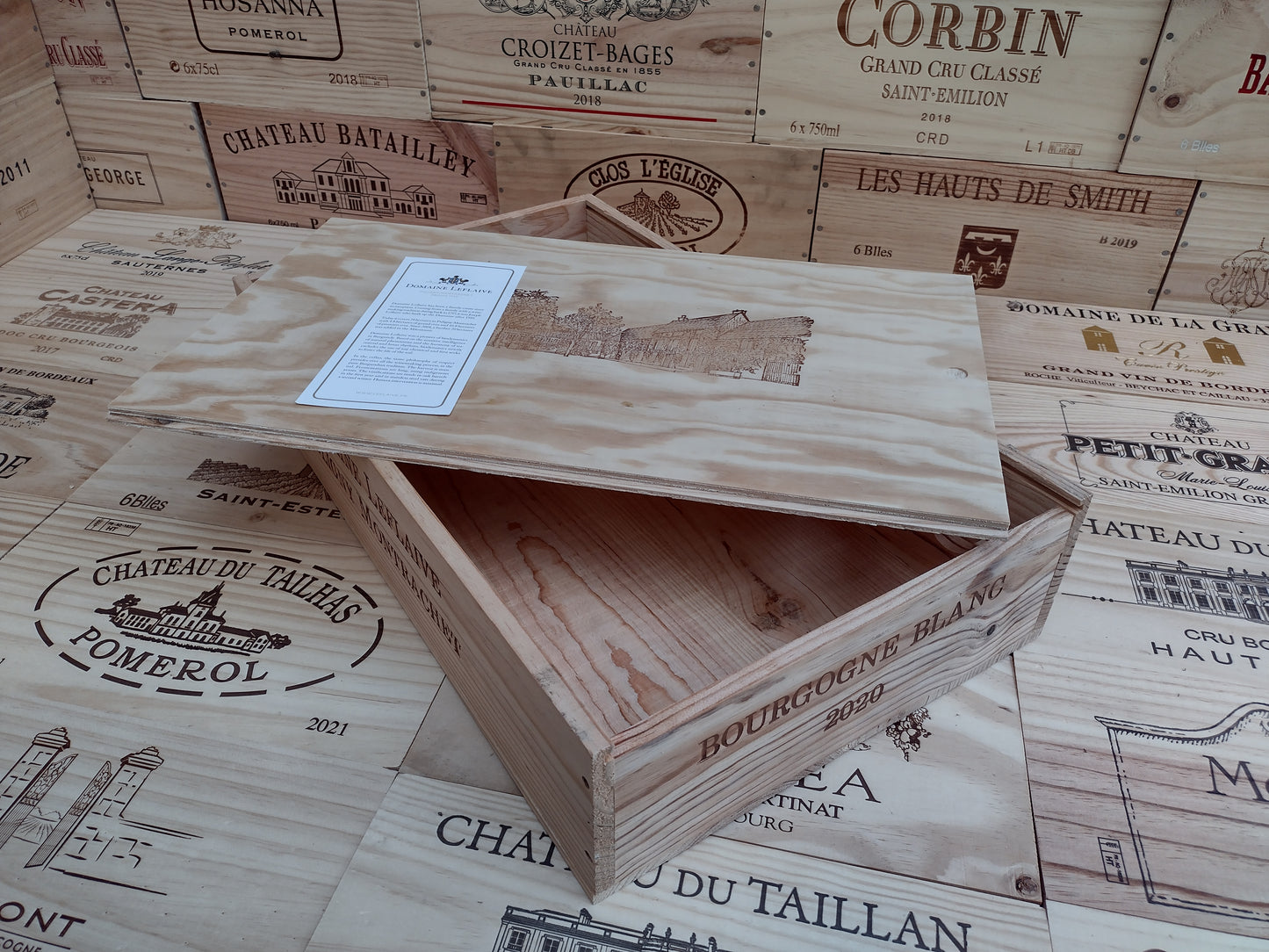 Domaine Laflaive Lidded 6 bottle box