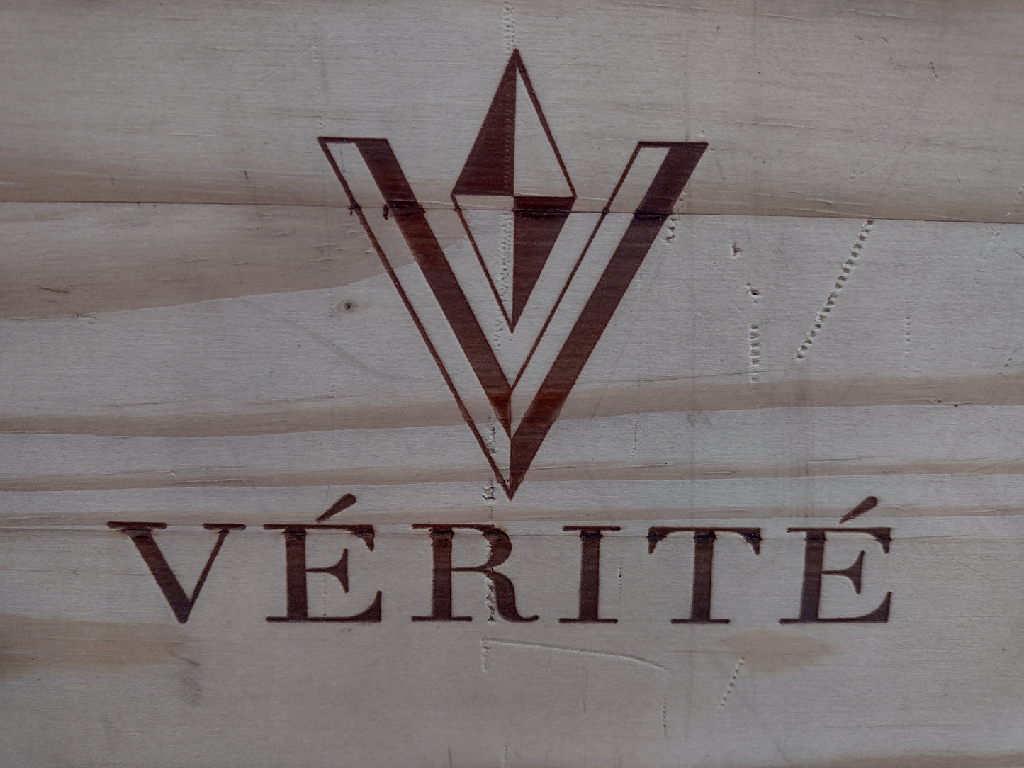 Vérité Winery 3 Bottle Box