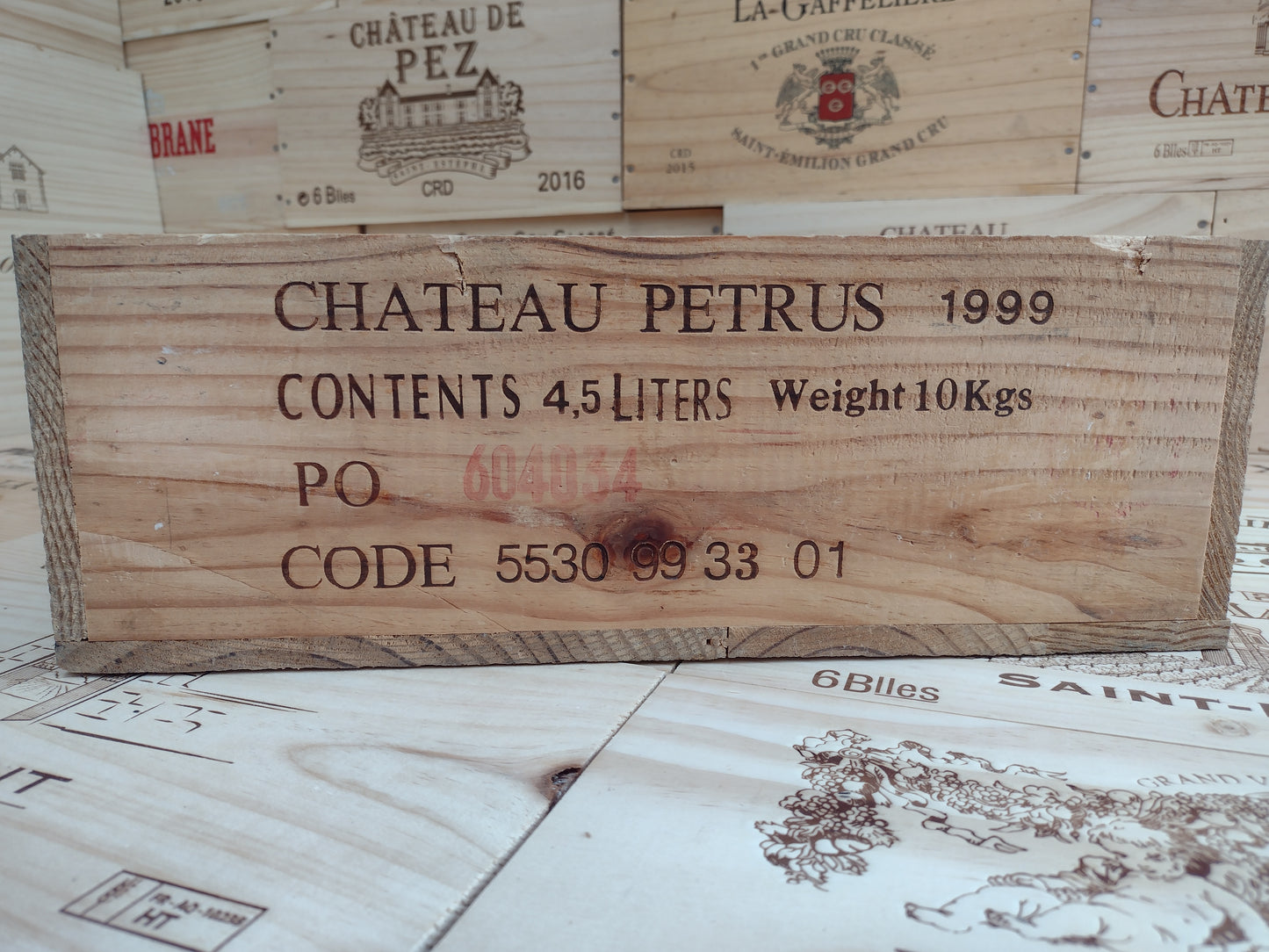 Petrus 3 Magnum Box with Lid