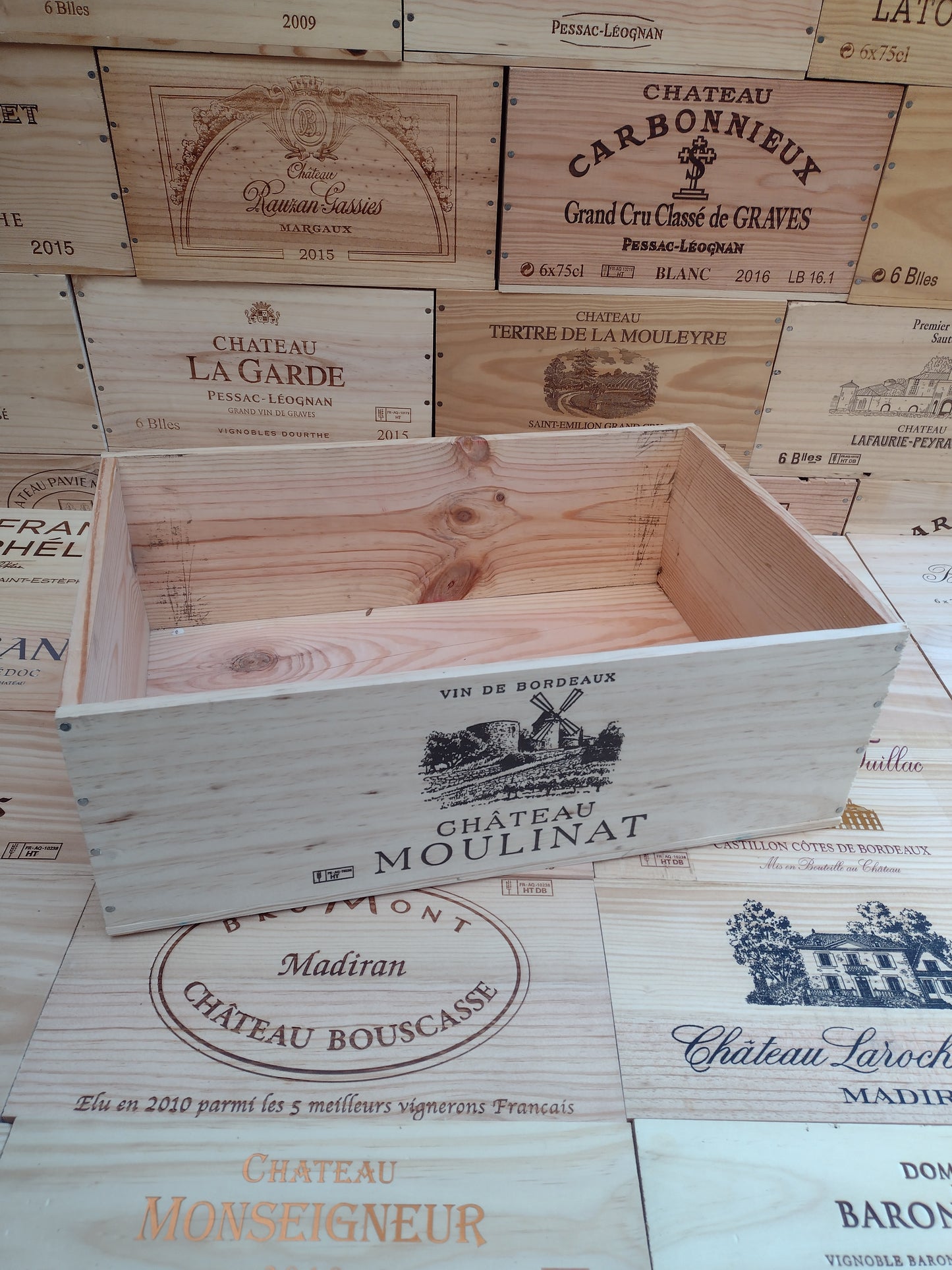 12 Bottle Boxes - Branded long edge